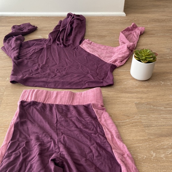 Hoodie Set - Picture 2 of 2